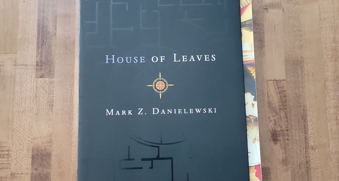 House of Leaves: The Remastered Full-Color Edition: Danielewski