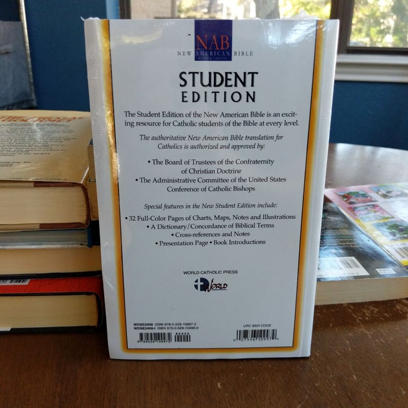 NABRE Deluxe Student Edition