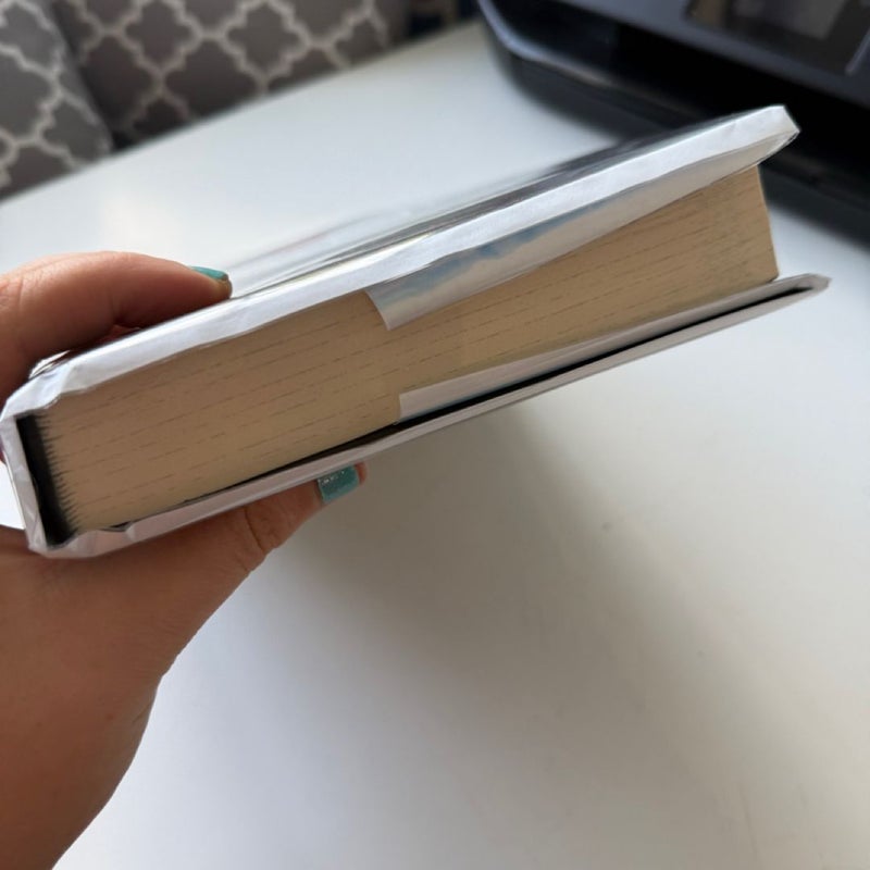 (Signed First Edition) Caraval