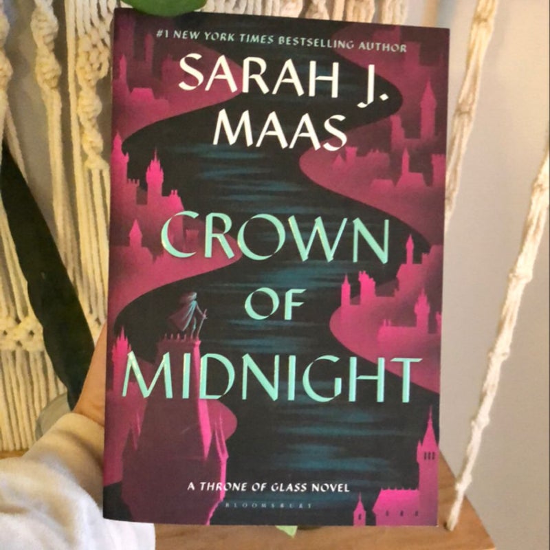 Crown of Midnight