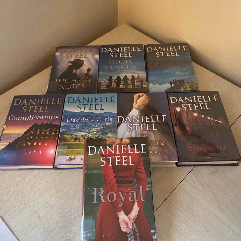 Lot of Eight (8) Danielle Steel Hardback ExLibrary Books Some 1st Editions Good