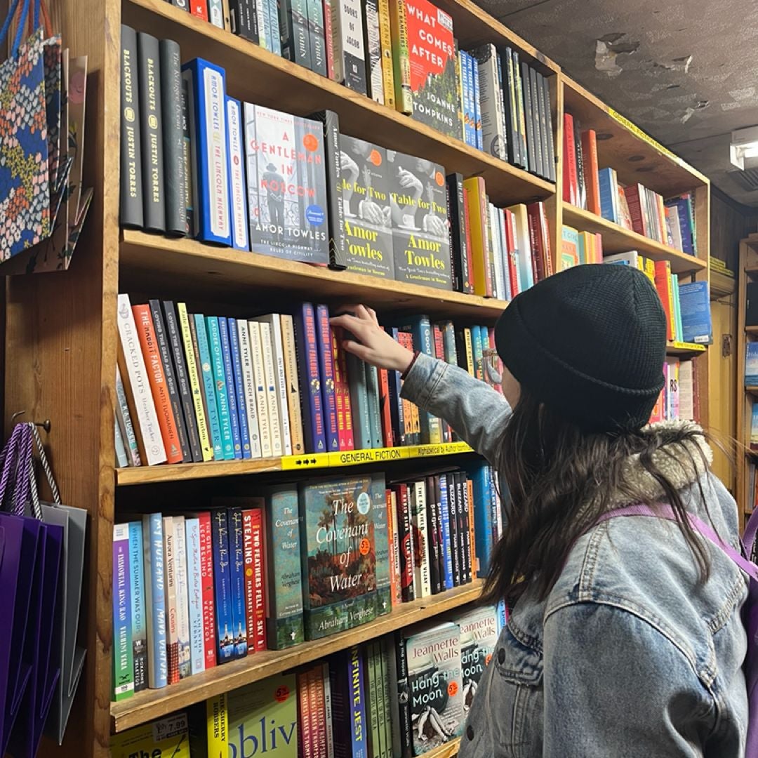 Jillian’s Bookshelf