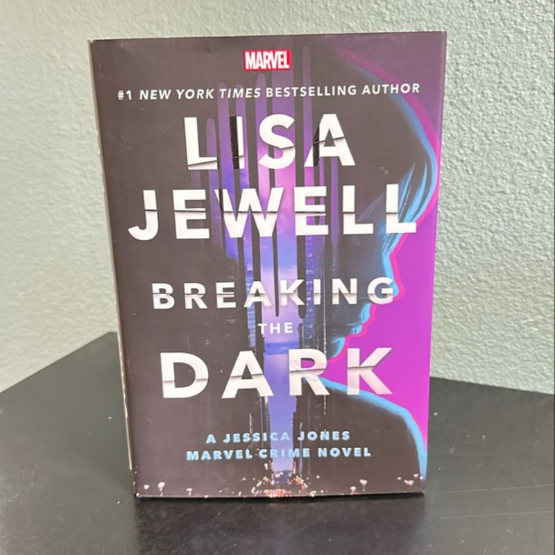 Breaking the Dark: a Jessica Jones Marvel Crime Novel