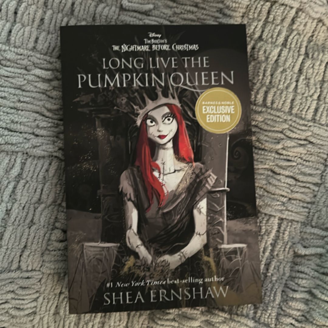 Sprayed edges Long Live the Pumpkin Queen