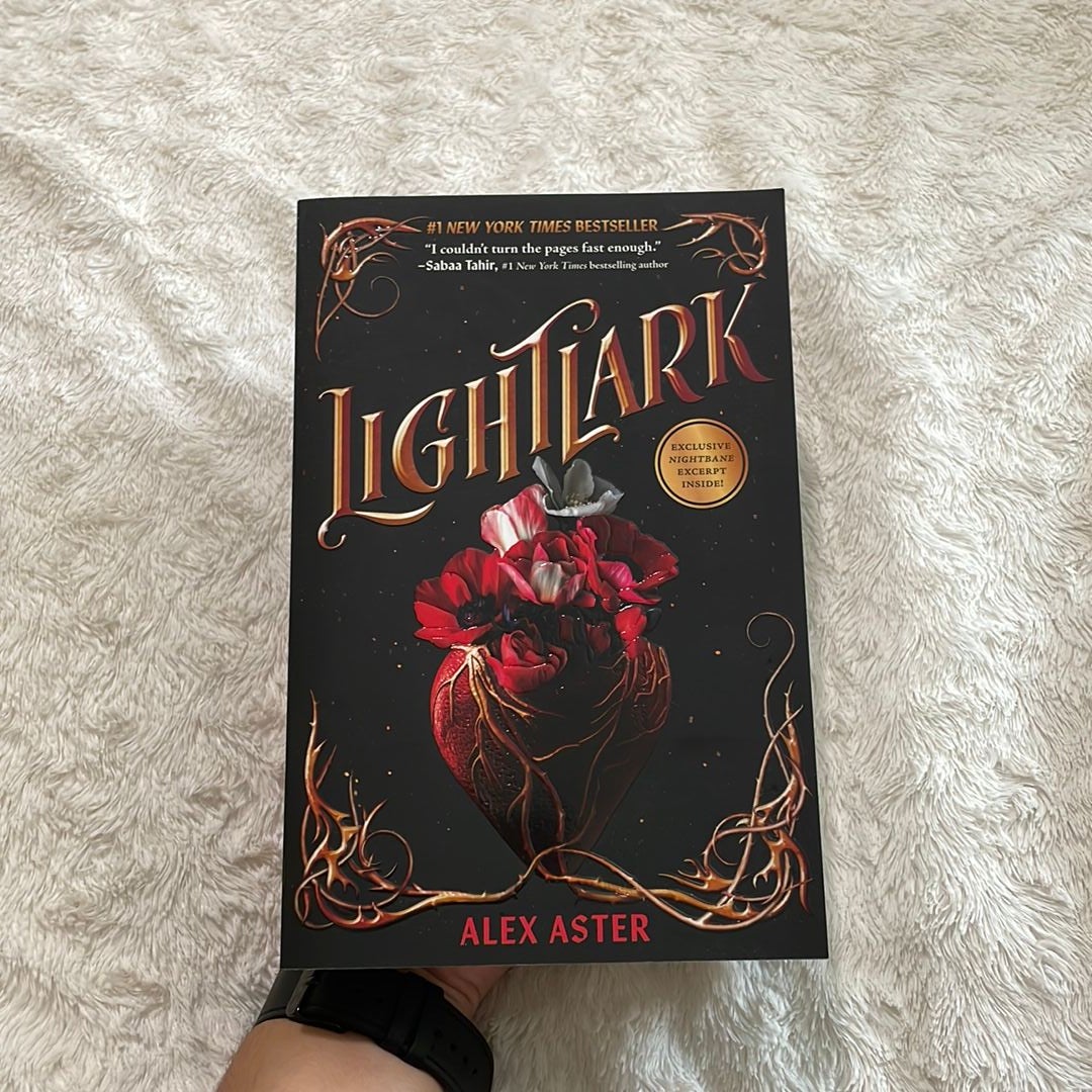 Lightlark (the Lightlark Saga Book 1) By Alex Aster, Paperback | Pangobooks