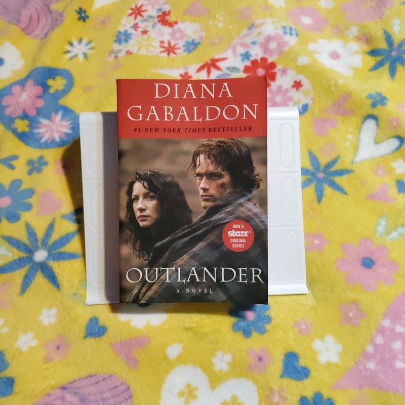 Drums of Autumn (Starz Tie-in Edition): A Novel (Outlander)