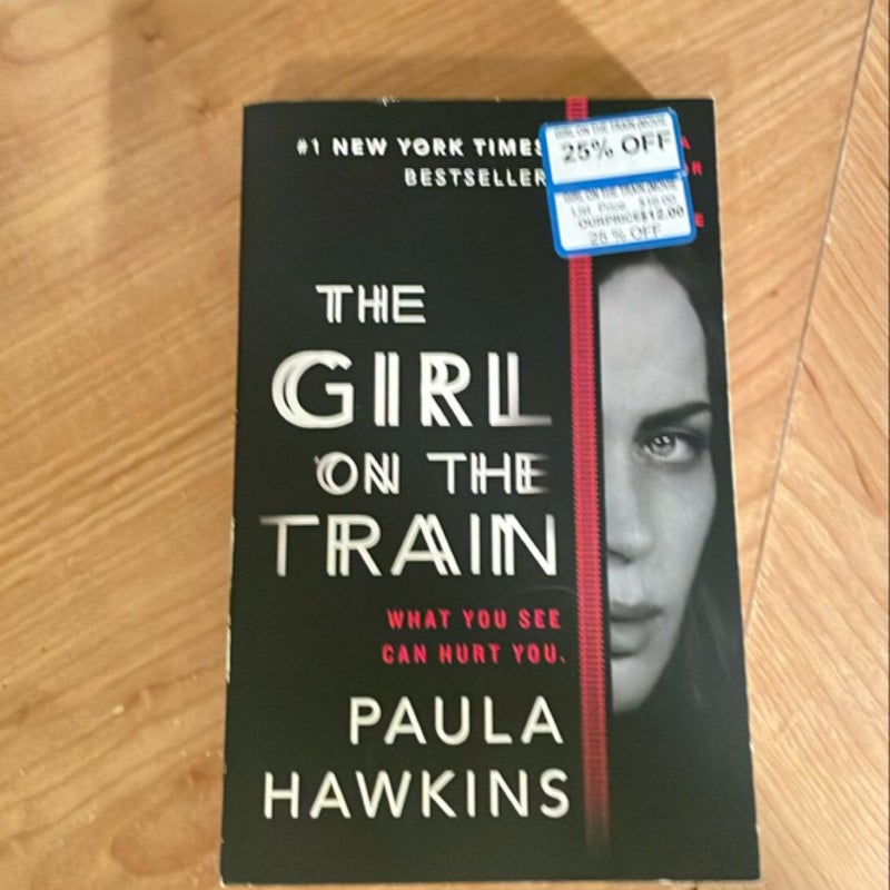 The Girl on the Train (Movie Tie-In)