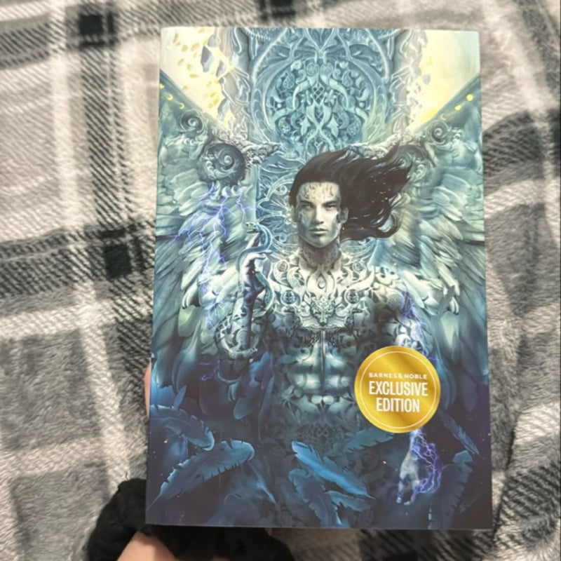 Crescent City: House of Sky and Breath Barnes & Noble Exclusive Edition 