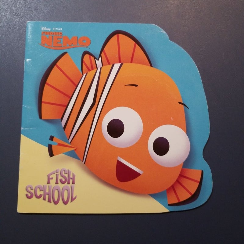 Finding Nemo Fish School