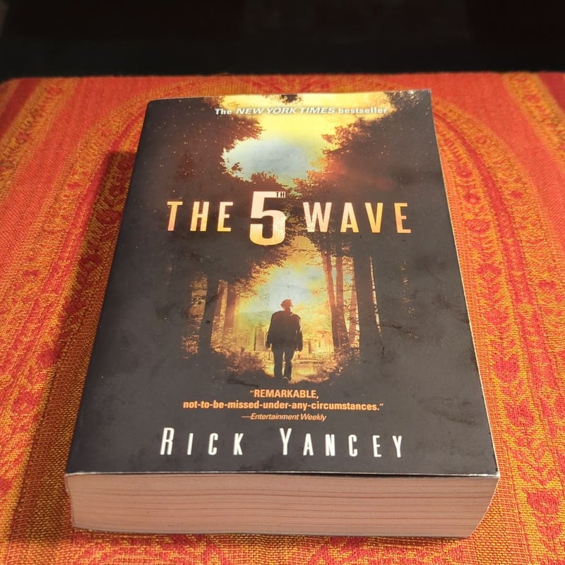 The 5th Wave/The Infinite Sea