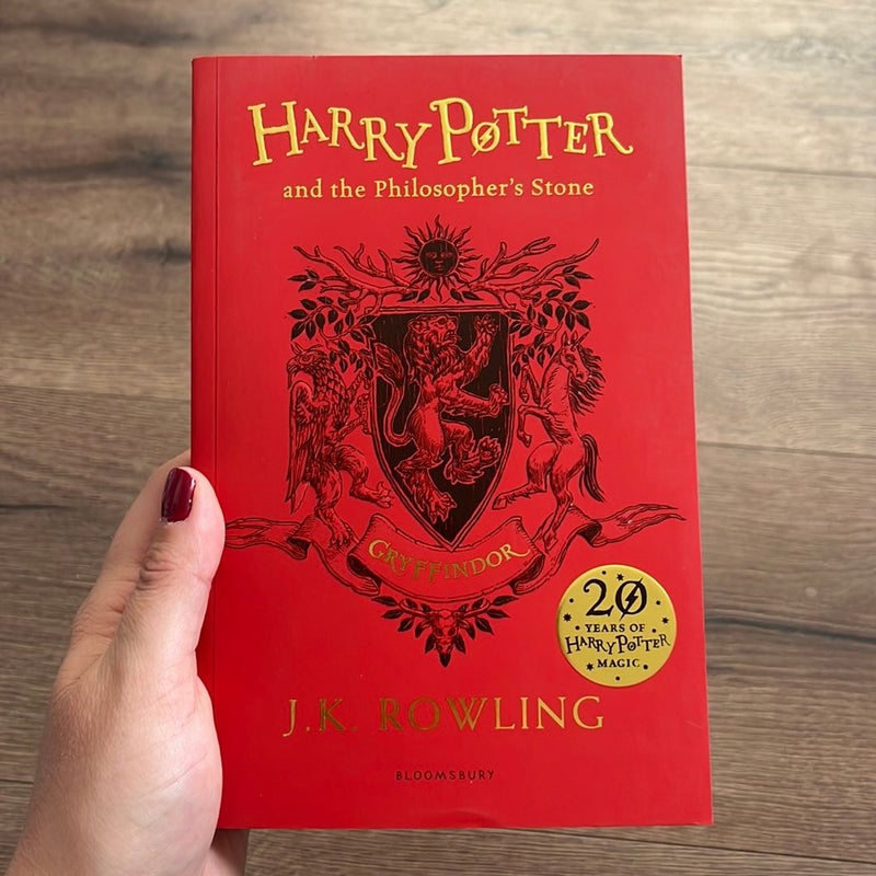 Buy Harry Potter and the Philosopher's Stone ? Gryffindor Edition