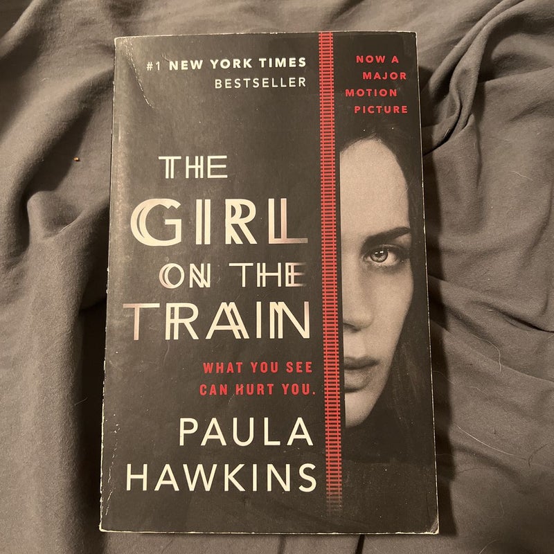 The Girl on the Train (Movie Tie-In)