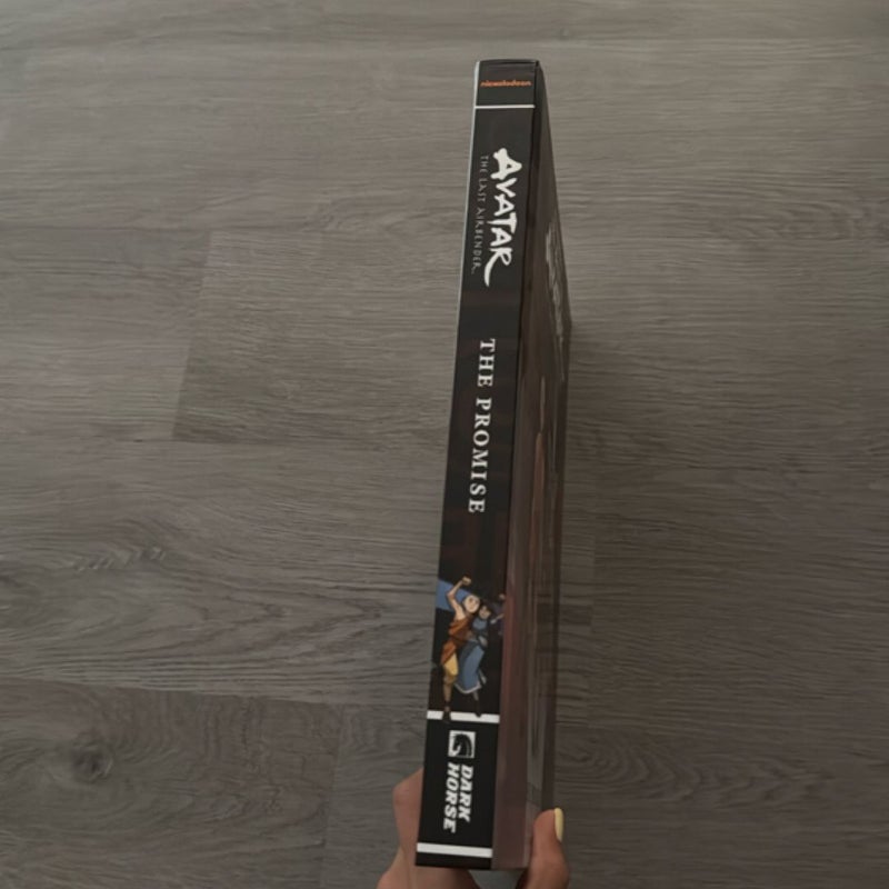 Avatar the Last Airbender the Promise Library Ed