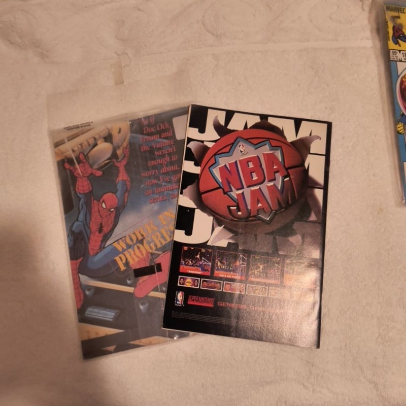 2 Web of Spiderman comics