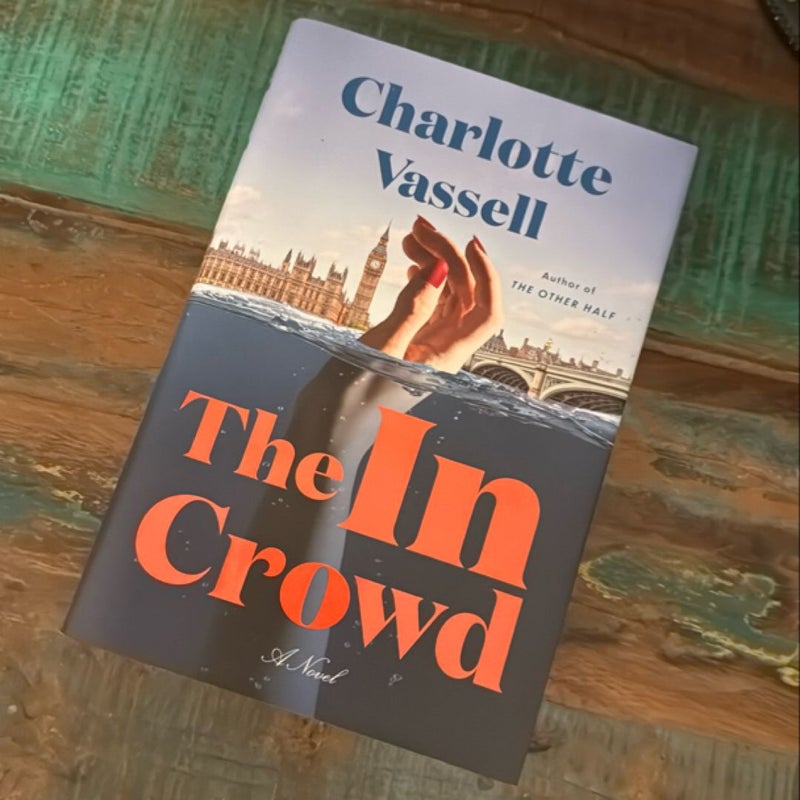 The in Crowd