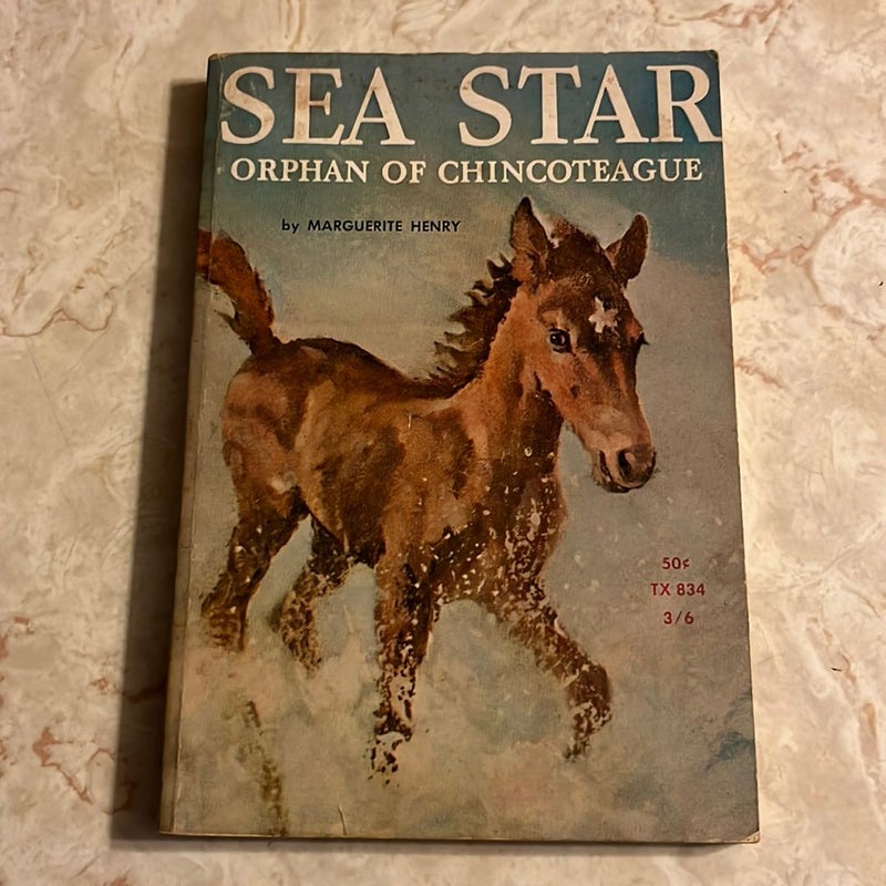 Sea Star: Orphan of Chincoteague 