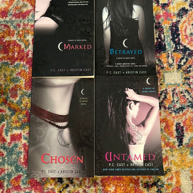 House Of Night Series Lot 1-4 Books By P.C. & Kristin Cast - EXCELLENT
