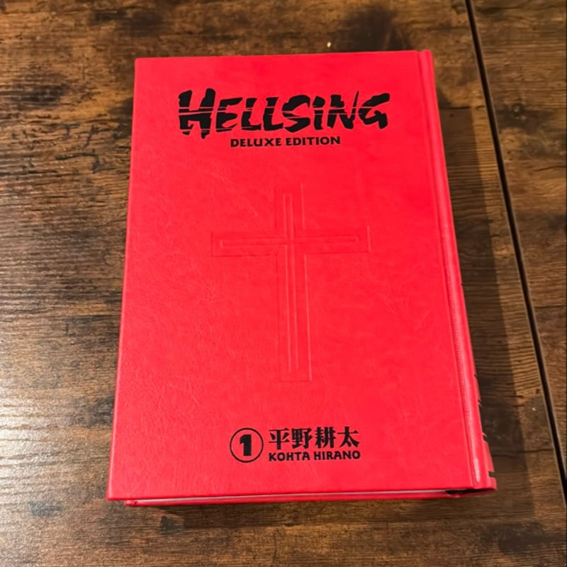 Hellsing Deluxe Volume 1