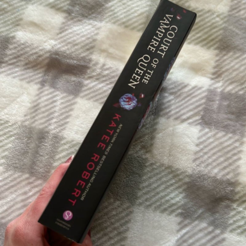 Court of the Vampire Queen SIGNED