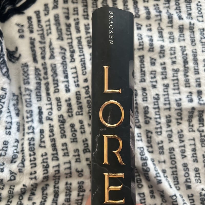 Lore - OwlCrate Edition SIGNED by Alexandra Bracken, Hardcover | Pangobooks