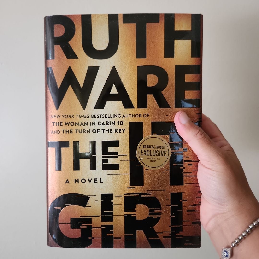 The It Girl by Ruth Ware