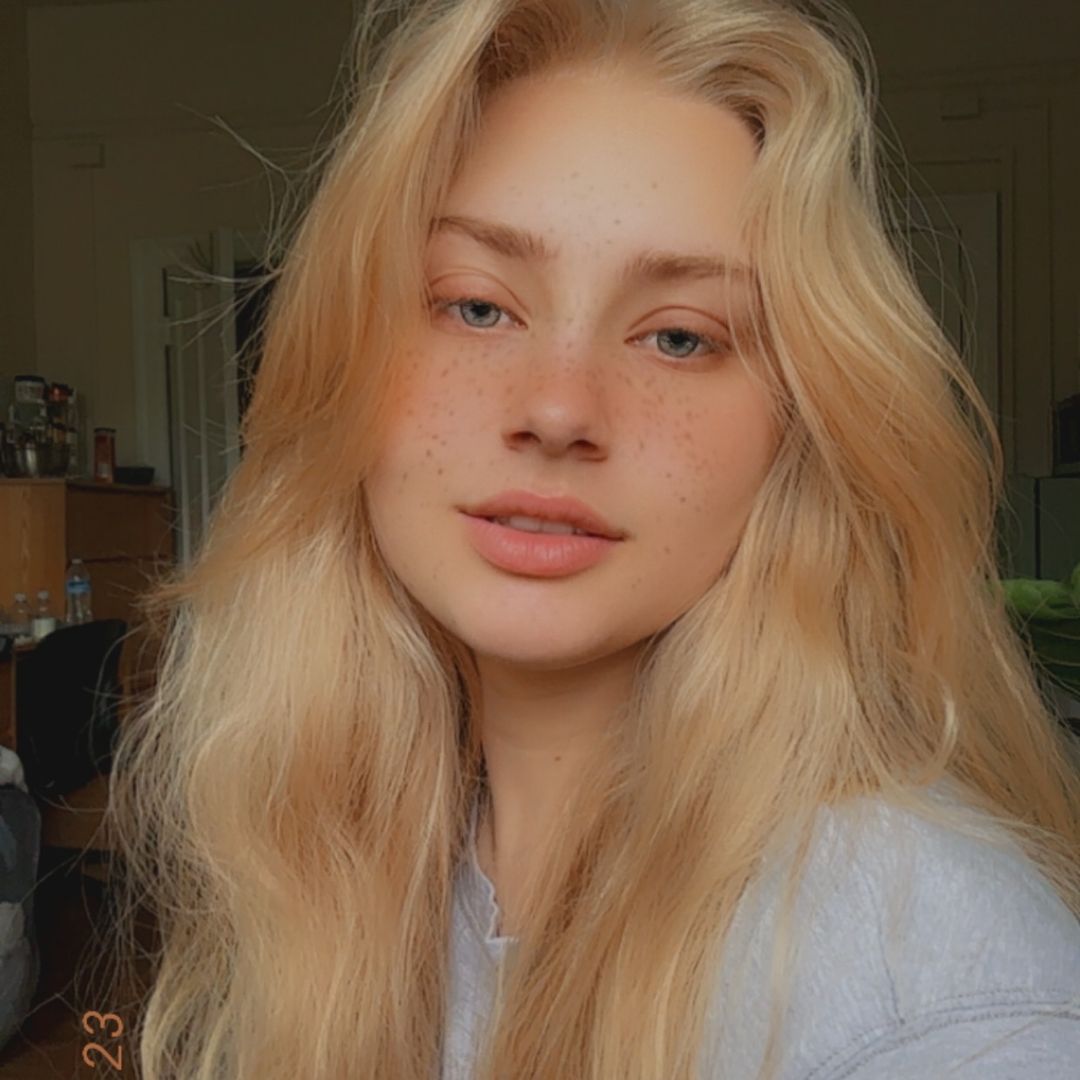 Stephanie Mead