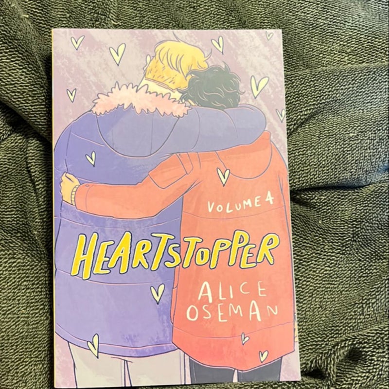 Heartstopper: Volume 4: a Graphic Novel