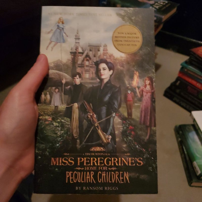 Miss Peregrine's Home for Peculiar Children (Movie Tie-In Edition)