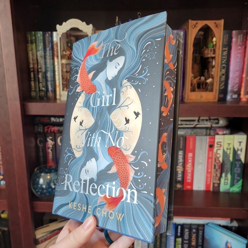 The Girl With No Reflection - FAIRYLOOT 