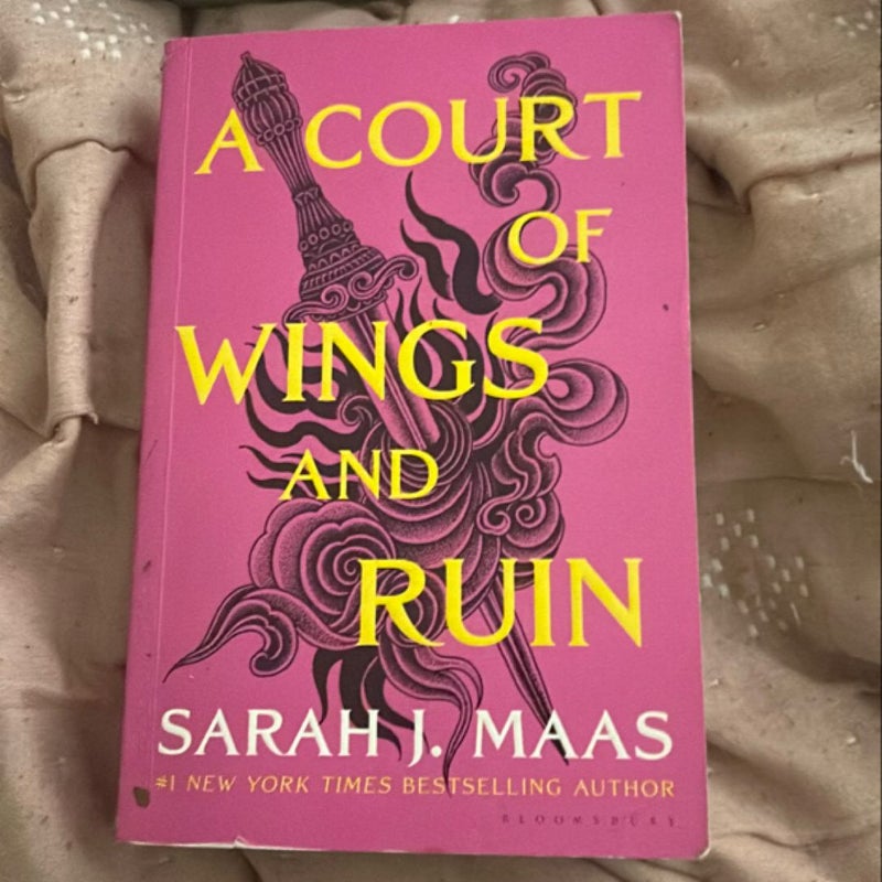 A Court of Wings and Ruin