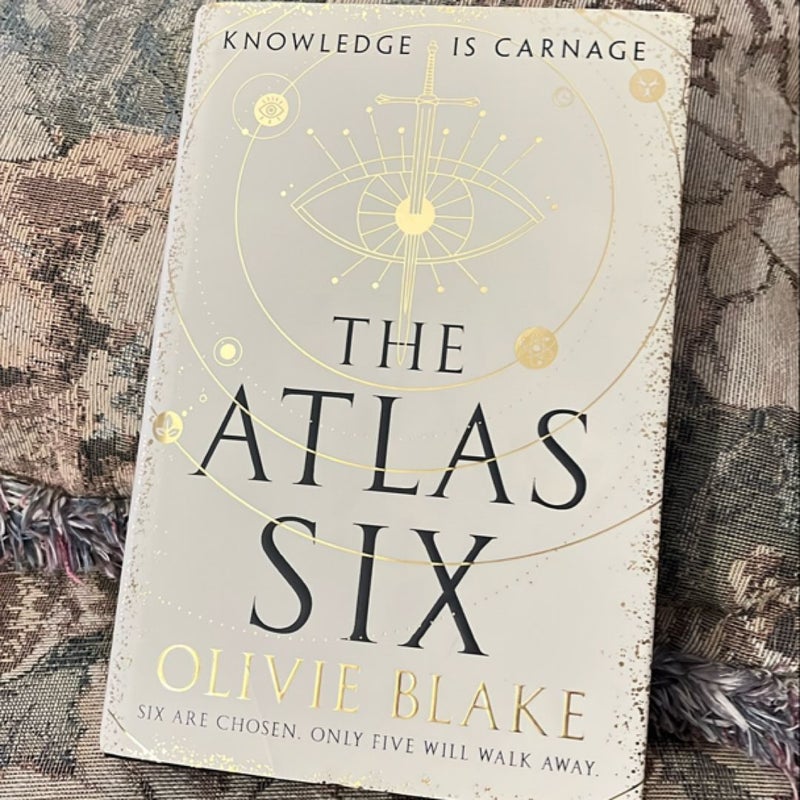 The Atlas Six: the Atlas Book 1 (fairyloot special edition)