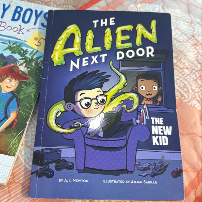 Hardy boys clue book captain awesome the alien next door