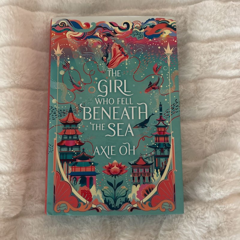 The Girl Who Fell Beneath the Sea (Fairyloot)