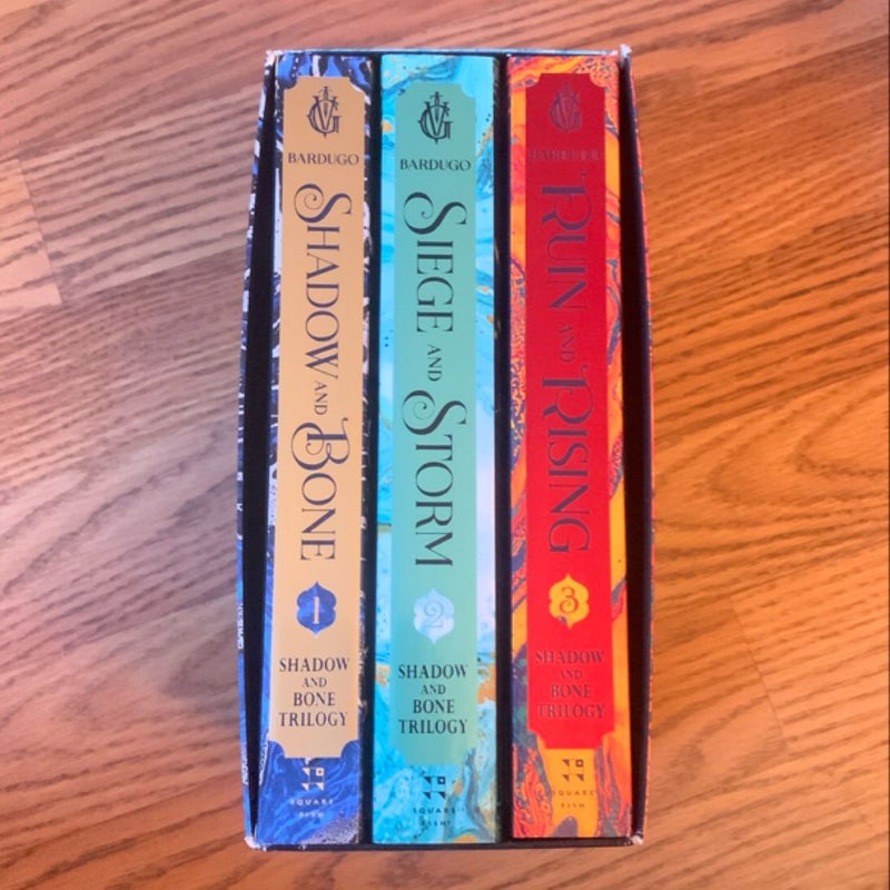 The Shadow and Bone Trilogy Boxed Set