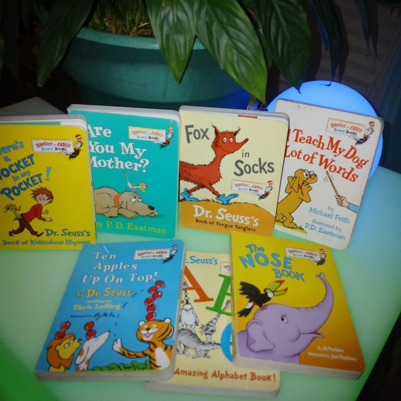 Bundle of 7 Dr. SUESS Board Books