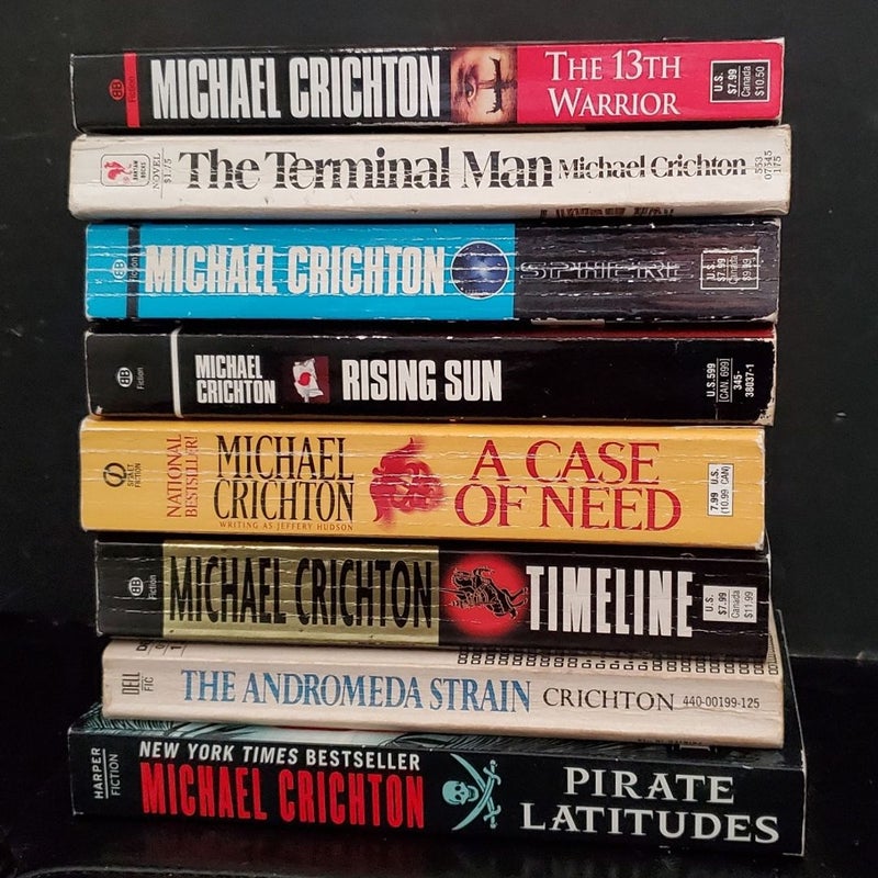 Lot of 8  Michael Crichton Paperback Novels
