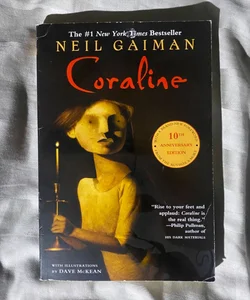 Coraline by Neil Gaiman, Paperback