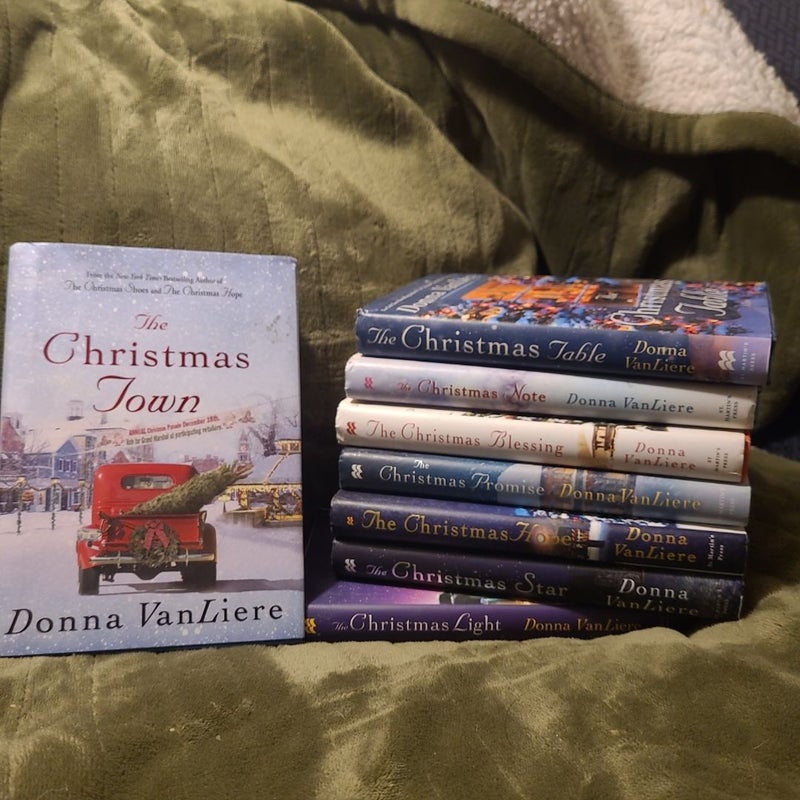 Christmas book lot **heartfelt**