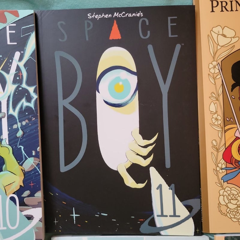 Stephen Mccranie's Space Boy Volume 11