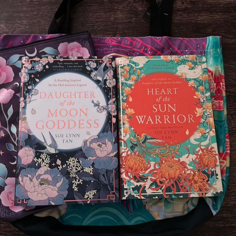 Fairyloot Daughter of the Moon Goddess & Heart of a Sun Warrior, bag, book sleeve