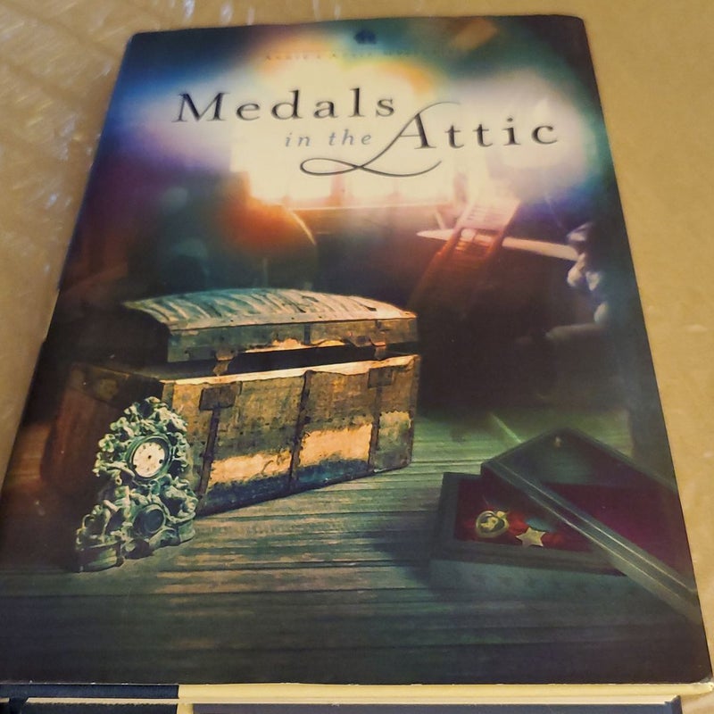 Medals In The Attic Annie's Attic Mysteries 