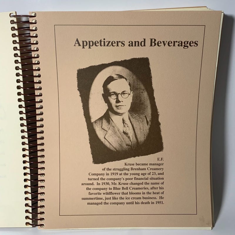 The Best Recipes in the Country (Blue Bell Cookbook)