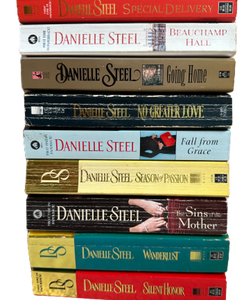 8 books of Danielle Steel 