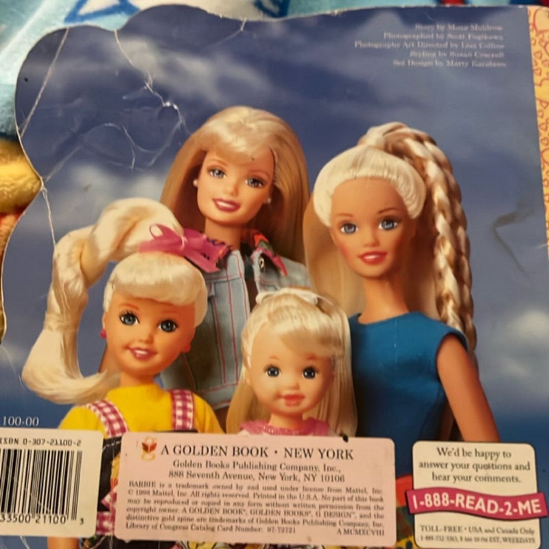 Vintage Barbie loves her sisters book 
