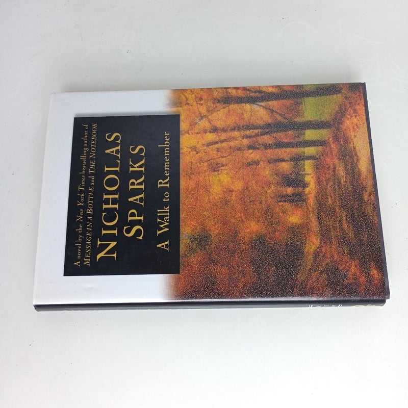 A Walk To Remember By Nicholas Sparks Large Print