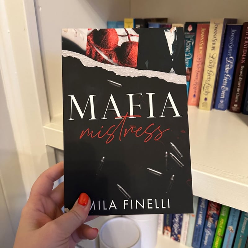 Mafia Mistress by Mika Finelli , Paperback Pangobooks