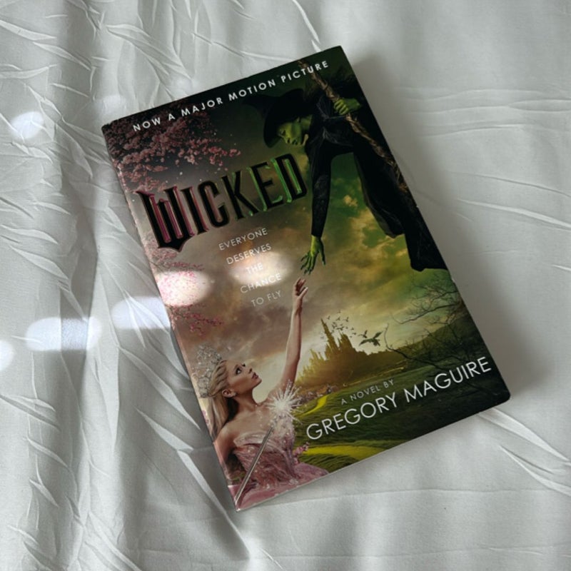 Wicked [Movie Tie-In]