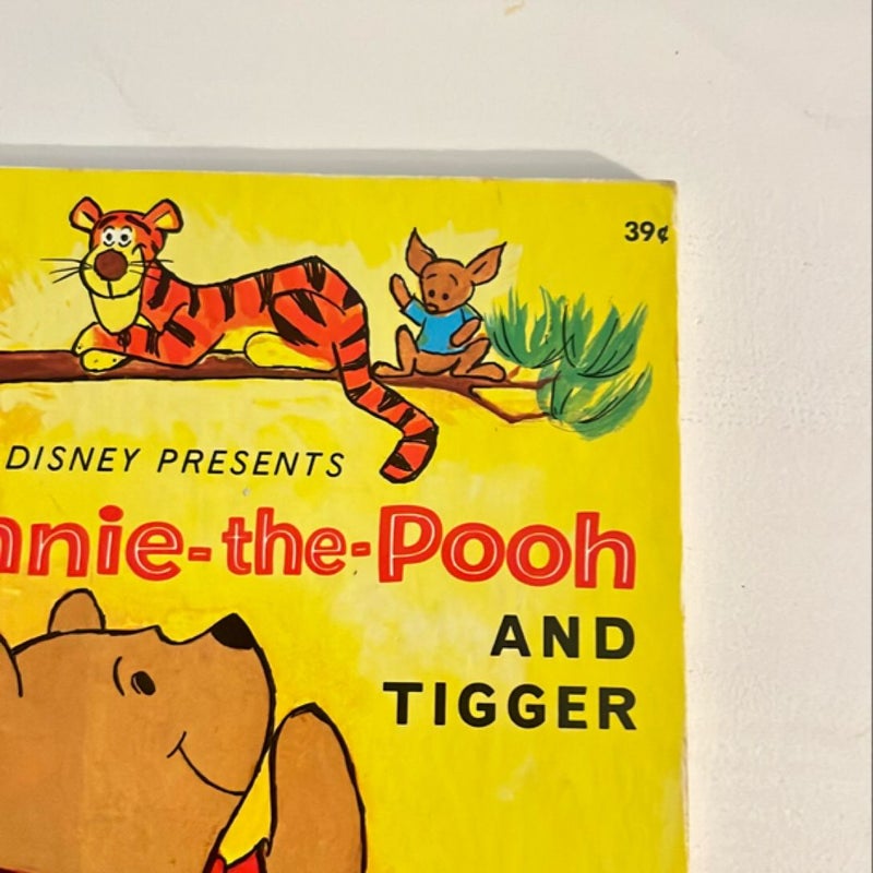 Winnie the Pooh and Tigger