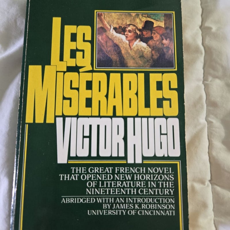 Les Miserables Victor Hugo 1989 vintage printing 