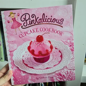 Pinkalicious Cupcake Cookbook